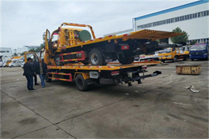 八公山同城汽车补胎